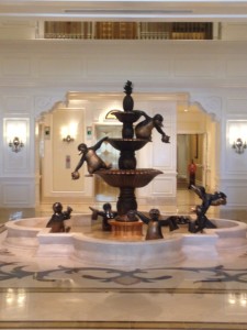 Mary Poppins themed fountain at The Villas at Disney’s Grand Floridian Resort and Spa. Photo courtesy of Kate Melody.